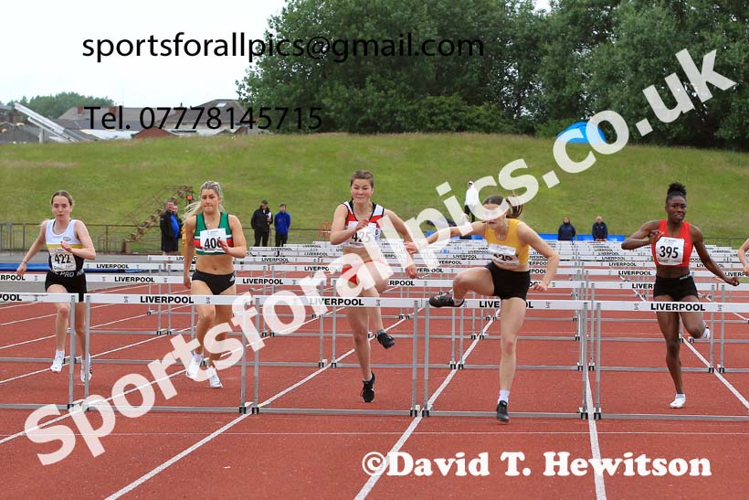 Womens under-20s 100 metres hurdles, 2022 Northern Senior and Under-20 Champs., Wavertree Athletics Centre, Liverpool. Photo: David T. Hewitson/Sports for All Pics